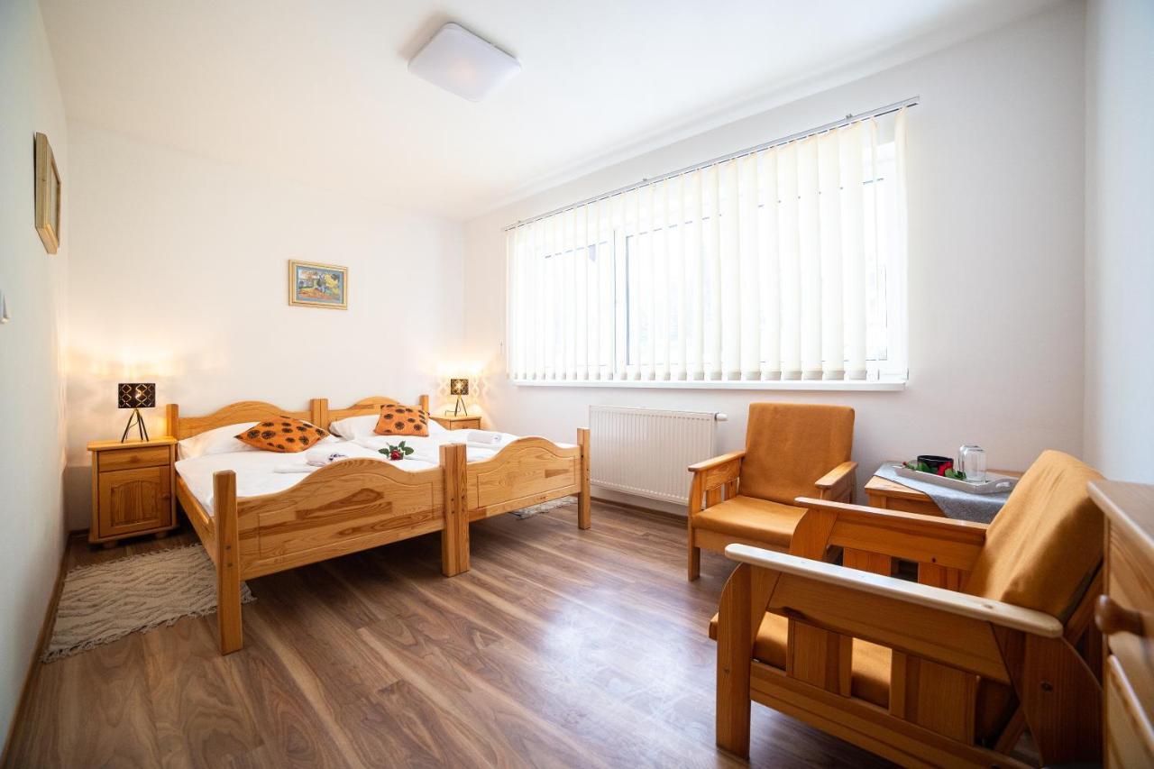 Palatin Guest house